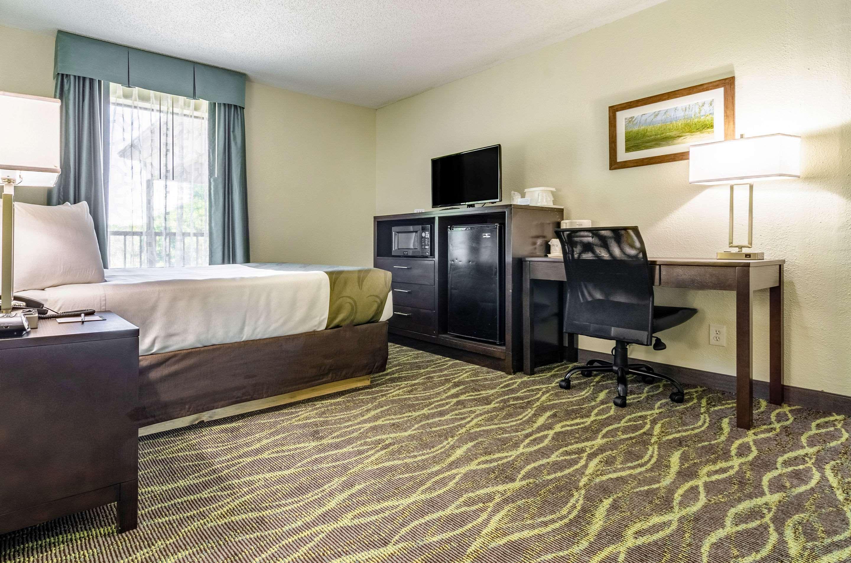 Quality Inn & Suites Creedmor - Butner Creedmoor Экстерьер фото