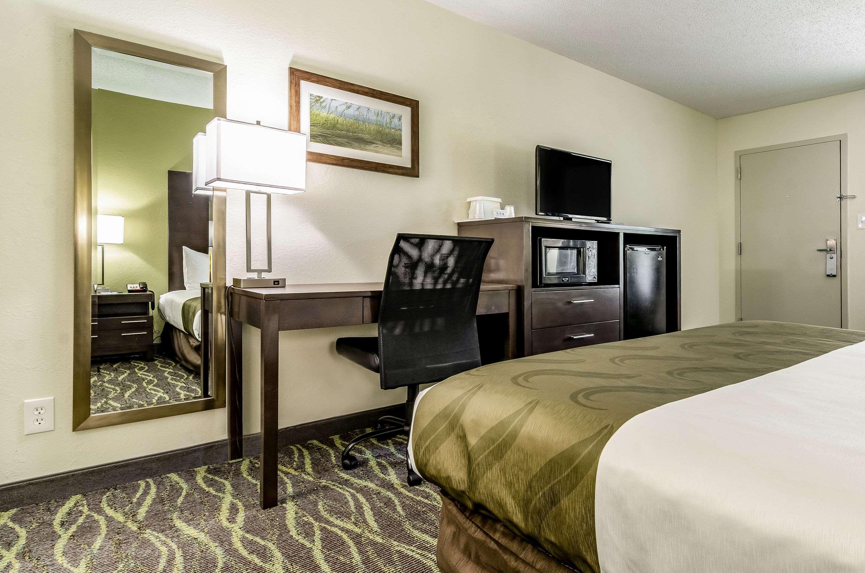 Quality Inn & Suites Creedmor - Butner Creedmoor Экстерьер фото